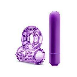 COUPLES PLAY VIBRATING COCK